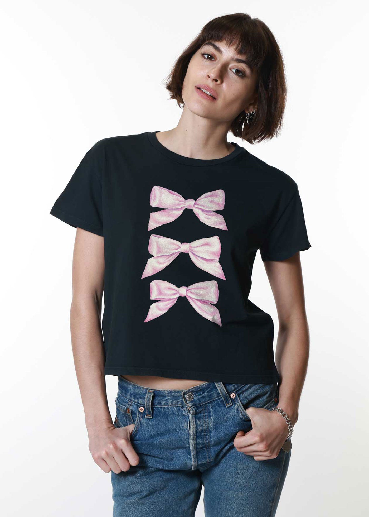 Bows Faded Black Classic Tee