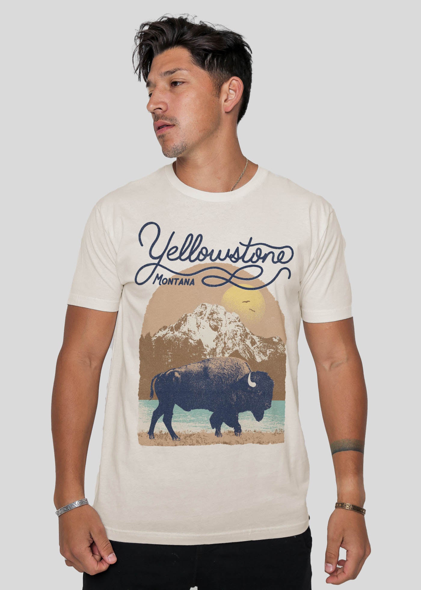 Yellowstone Bison Men's Antique White Classic T-Shirt