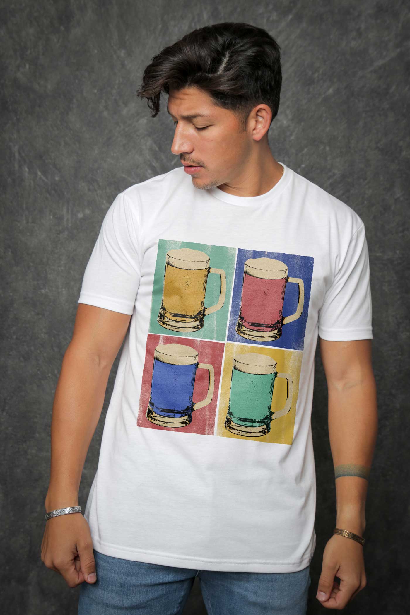 Retro Mugs Men's White Classic T-Shirt